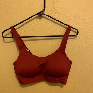 Lulu lemon sports bra